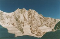 КОРОНА АЛТАЯ-ДВЕ БЕЛУХИ ИЗБРАН-1 (2002) 006-гора Белуха